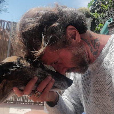 Vittorio Lanzi con il suo cane